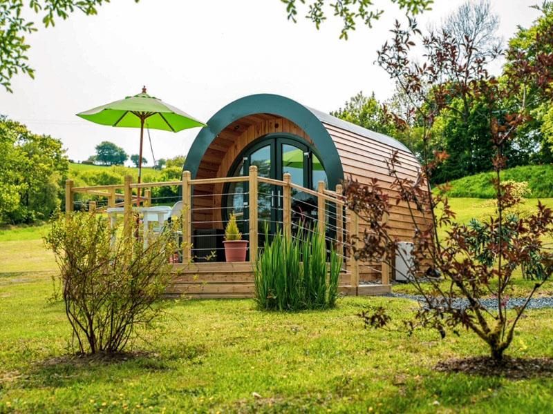 Porthdy Gwas Y Neidr Glamping Pod with Hot Tub